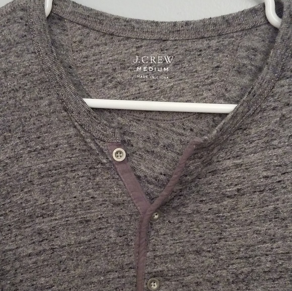 SOLD EUC J Crew Men's Long Sleeve T-Shirt - Picture 3 of 3